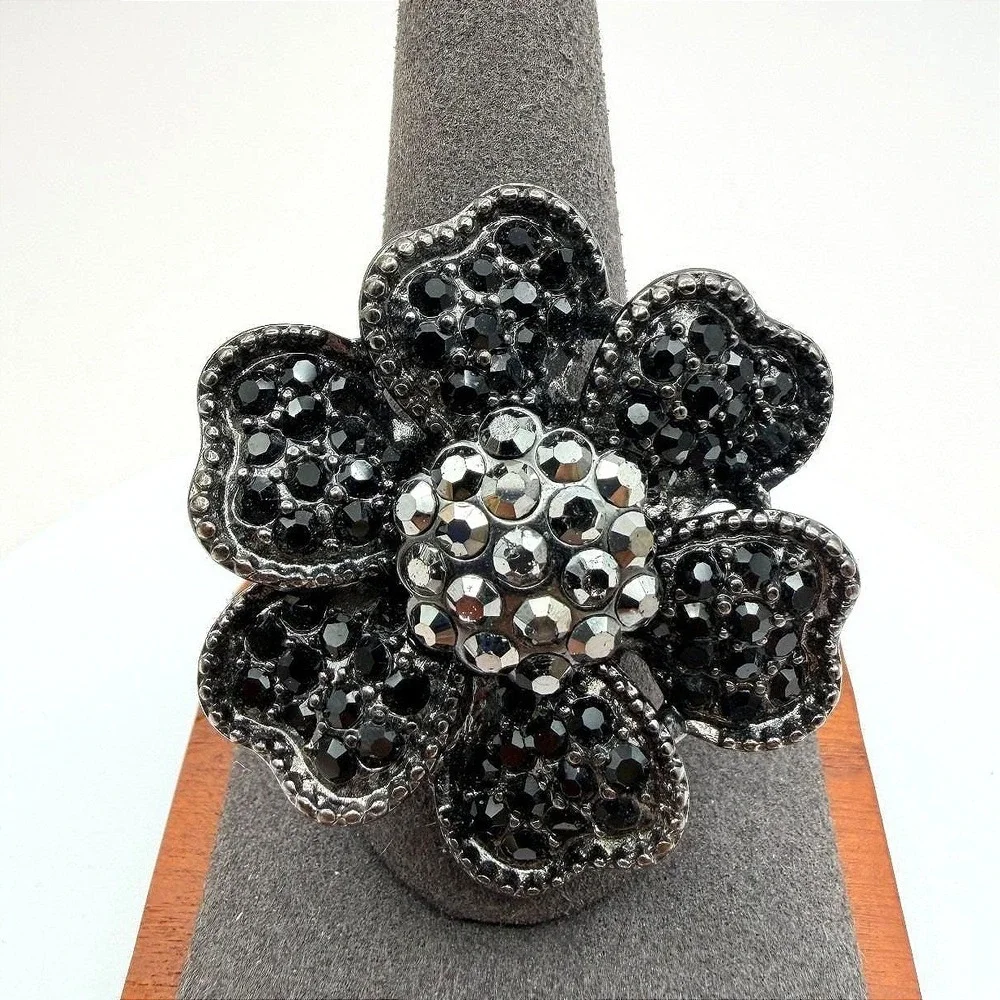 Vintage Y2K Silver‎ Tone Black Rhinestones Floral Statement Ring Women's Jewelry